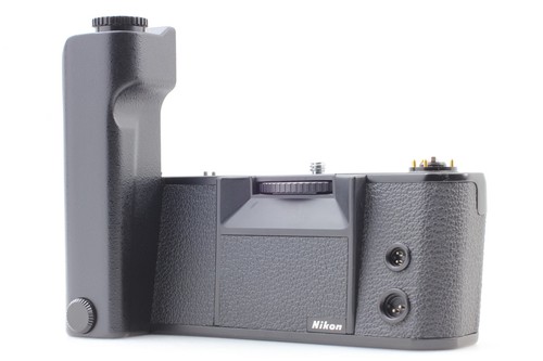 Near mint nikon 4 motor - md-4,