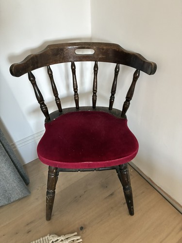 Vintage pub chairs turned - pub, 2