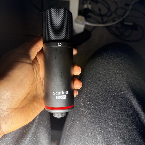 Focusrite scarlett studio cm25 - scarlett,