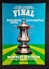 FA Cup Final Manchester United v Southampton  1st may 1976  Programme