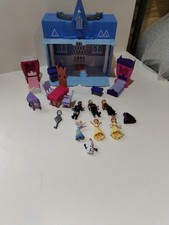 Frozen Arendelle Castle Bundle Inc Figures VGC PLASTIC
