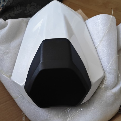 2025 rear seat cover - seat,