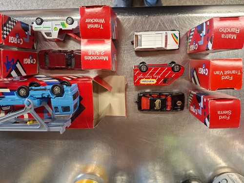 1980 corgi die cast 9 - ,