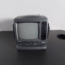 Vintage Maxim 5.5 Inch B&W Tv, Am/Fm Radio Portable Retro TV Set