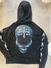 Drop dead huge skull death