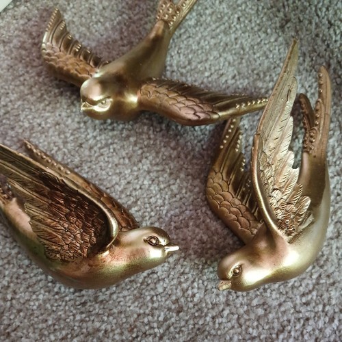 Three wall hanging swallow - three,