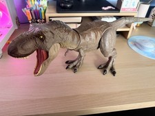 jurassic world t-rex bite 'n