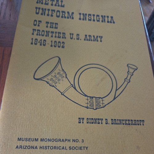 Metal uniform insignia the - uniform,