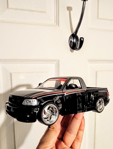 Jada toys just trucks - toys, 1:24