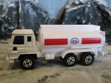 Welly Nissan Diesel Resona