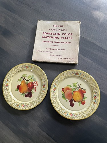 Daher decorated ware two tin - daher,