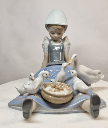 Vintage spanish porcelain - vintage,