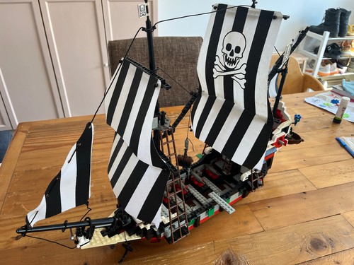 Lego pirates 6286 - 6286, skull's