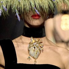 Schiaparelli High-end show art