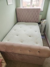 4 ft small double (Queen) bed