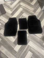 Universal Car Floor Mats 4PC Set 