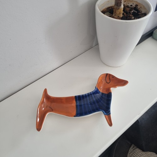 White stuff sausage dog - white,