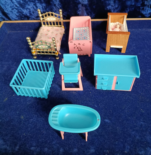Vintage dolls house nursery - vintage,
