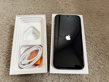 Apple iPhone 11 - 64GB - Black