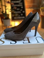 “Guess” Designer Suede