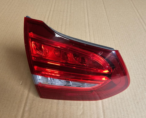 Mercedes class rear light - mercedes,