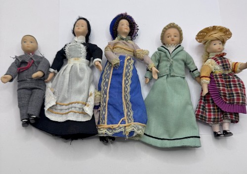 Vintage dolls house - vintage,