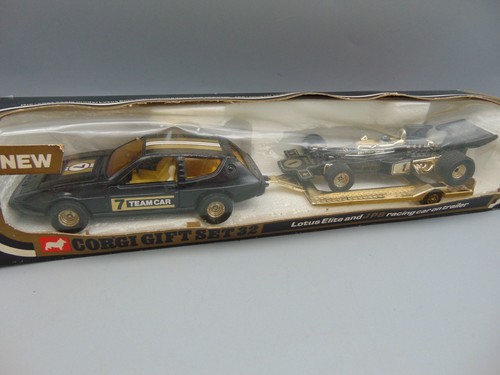 Corgi gift set lotus elite - set,