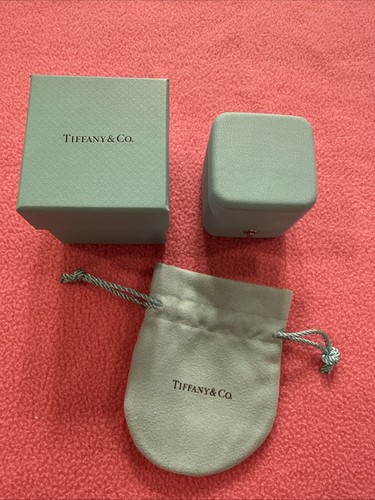 Tiffany blue leather ring - leather,