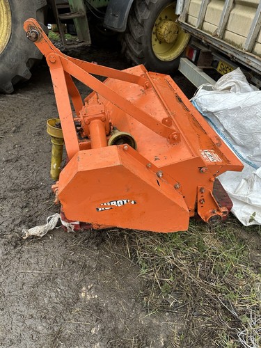 Kubota metre flail - metre, topper