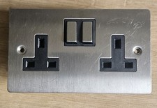 Flat Plate Stainless Steel 2Gang Switched Plug Socket 13A Double Pole Black Trim