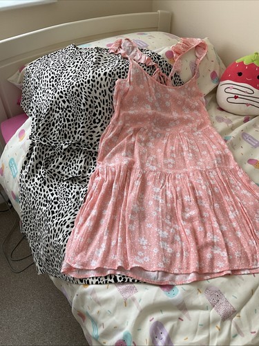 Ladies dresses small 8 - dresses, small/8