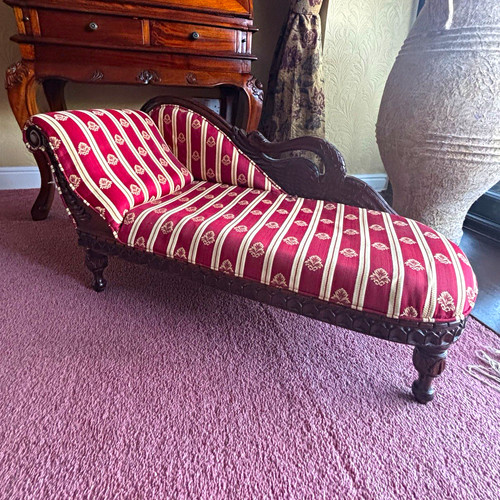 Mini vintage scroll arm chaise - mini,
