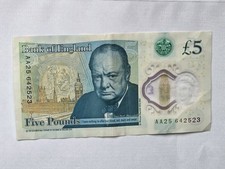 AA25 642523 £5 Five Pound