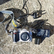 Nikon d50 dlsr camera - d50,