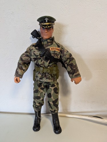 Vintage hasbro action man with - hasbro,