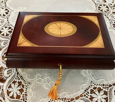 Mayflower Lorrento Italian