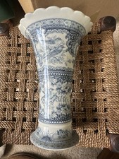 Past Times Finest Porcelain Vase In Perfect Condition 