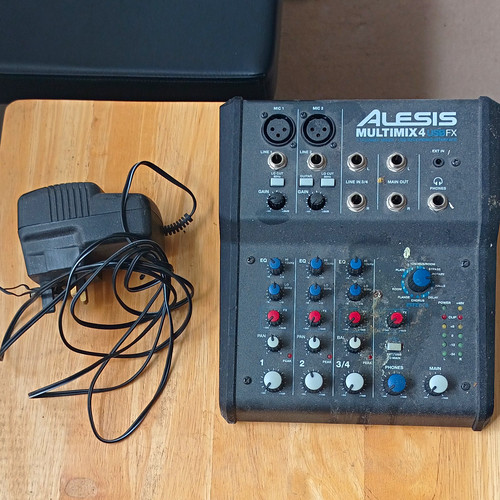 Alesis multimix4 usb - alesis, fx