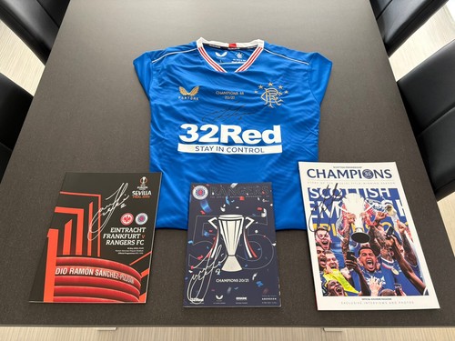 James tavernier signed - tavernier, bundle
