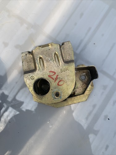 Mercedes benz w123 boot trunk - mercedes,