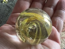 Large Yellow Spaghetti, Glass