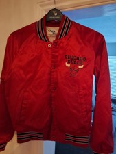 Vintage 90s Chicago Bulls NBA