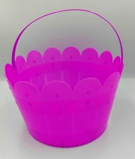 Easter egg hunts pink