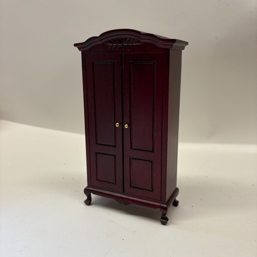 12th scale dolls house - 1:12th,