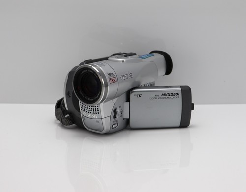 Canon mvx250i camcorder mini - camcorder,