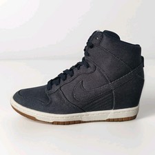 NIKE DUNK SKY HI ESSENTIAL