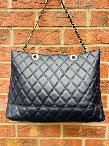 Luxury navy blue - blue, quilted
