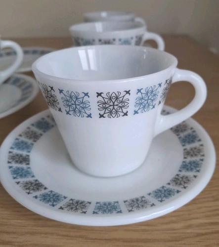 Pyrex jaj vintage chelsea - ,