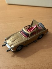 Corgi 261 James Bond 007 Aston