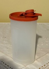 Tupperware Liquid / Storage Container with Pouring Lid Model 640 VGC